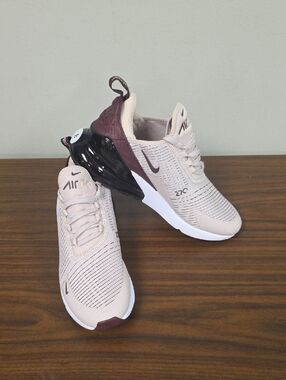 Nike Air Max 270 Silt Red/Burgundy Crush Women's Size 9 HJ3222-601 NEW
